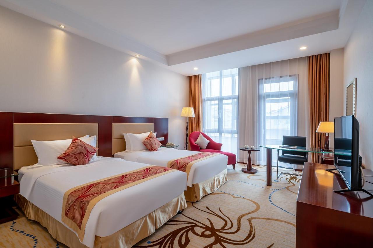 ג'ינאן Grand Metropark Hotel Shandong מראה חיצוני תמונה